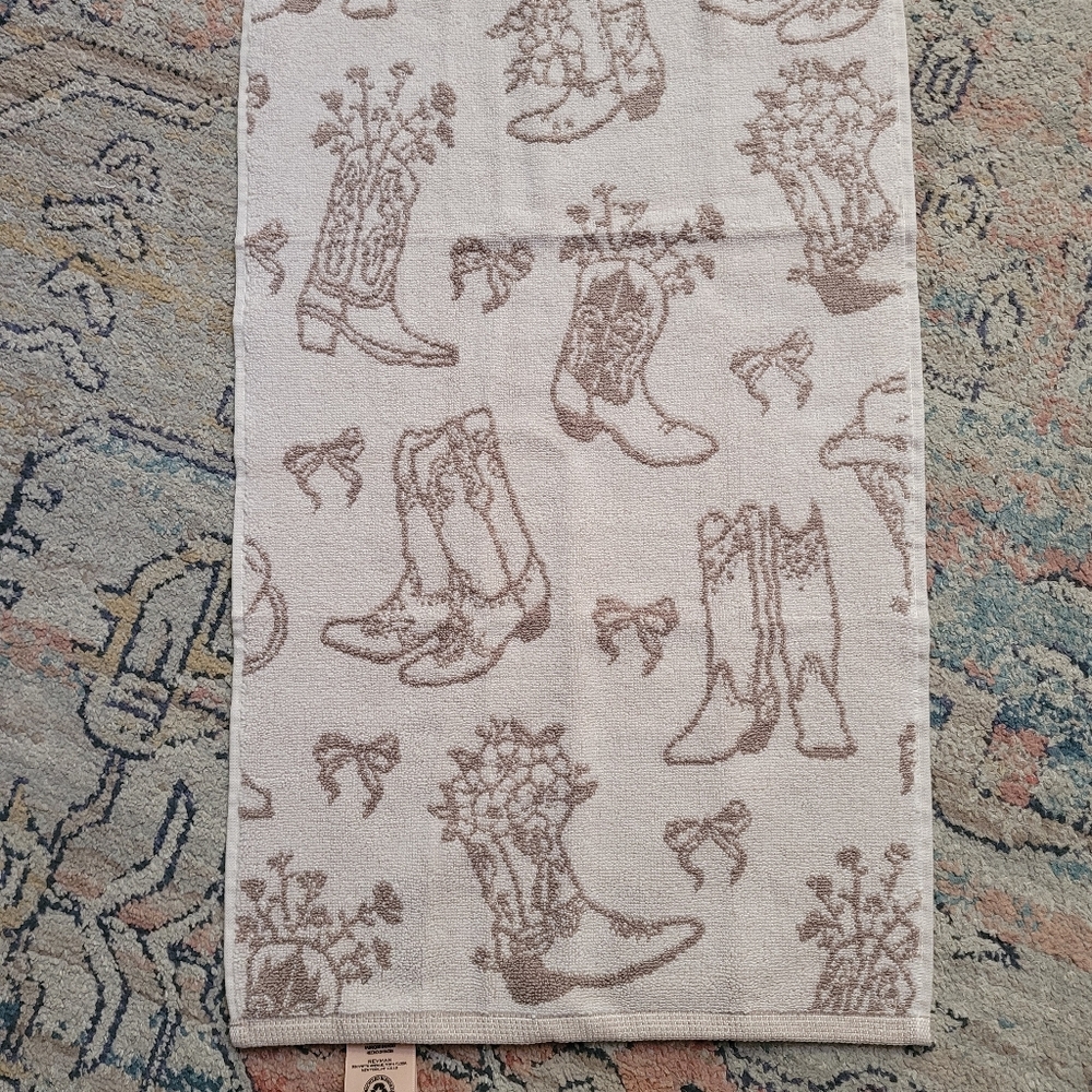 NWT Wrangler Hand Towel Western Boot Bow Pattern Tan Brown Cowgirl Line Dance